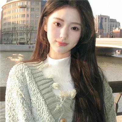 倒挂的爱丽丝